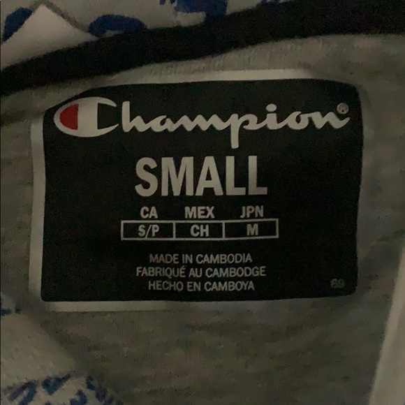 Champion hoodie - Picture 3 of 3